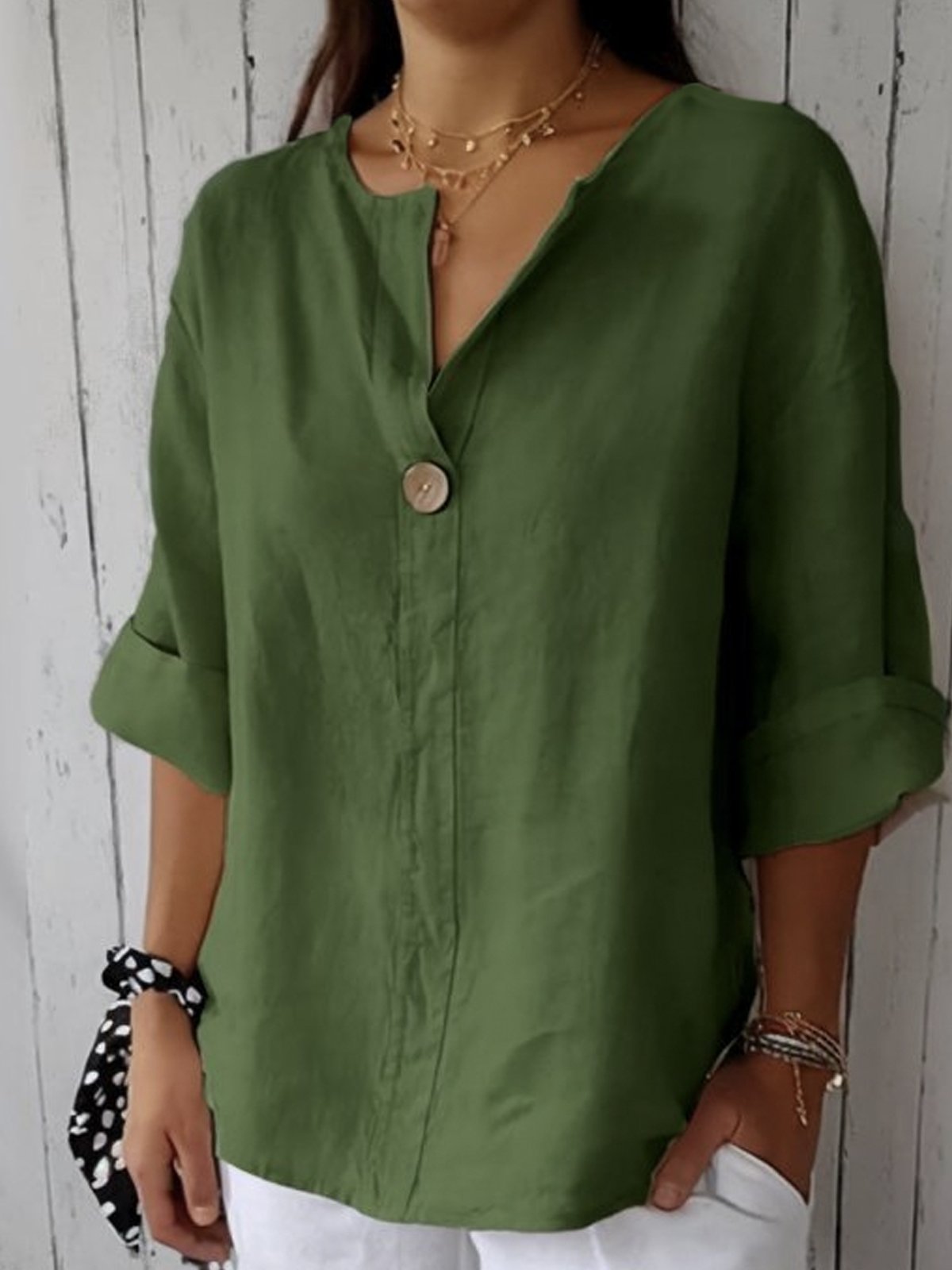 Lila - Casual V-Neck Blouse
