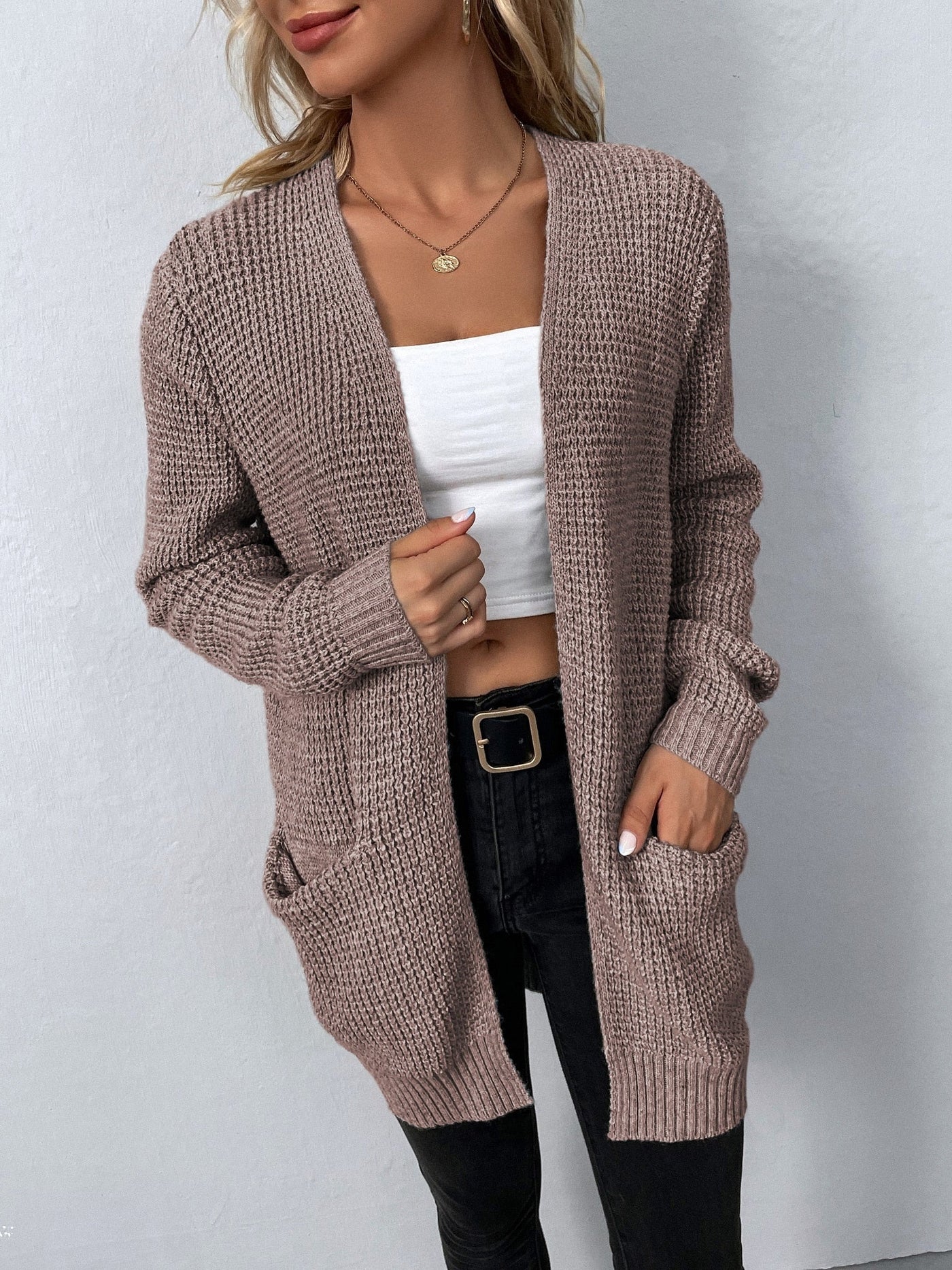 Megan - Elegant Cardigan