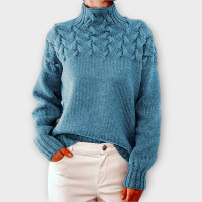Amelia - Stylish Cable Knit Sweater