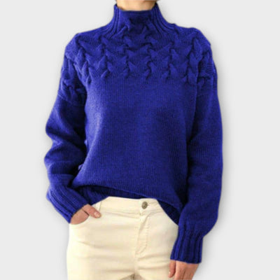 Amelia - Stylish Cable Knit Sweater