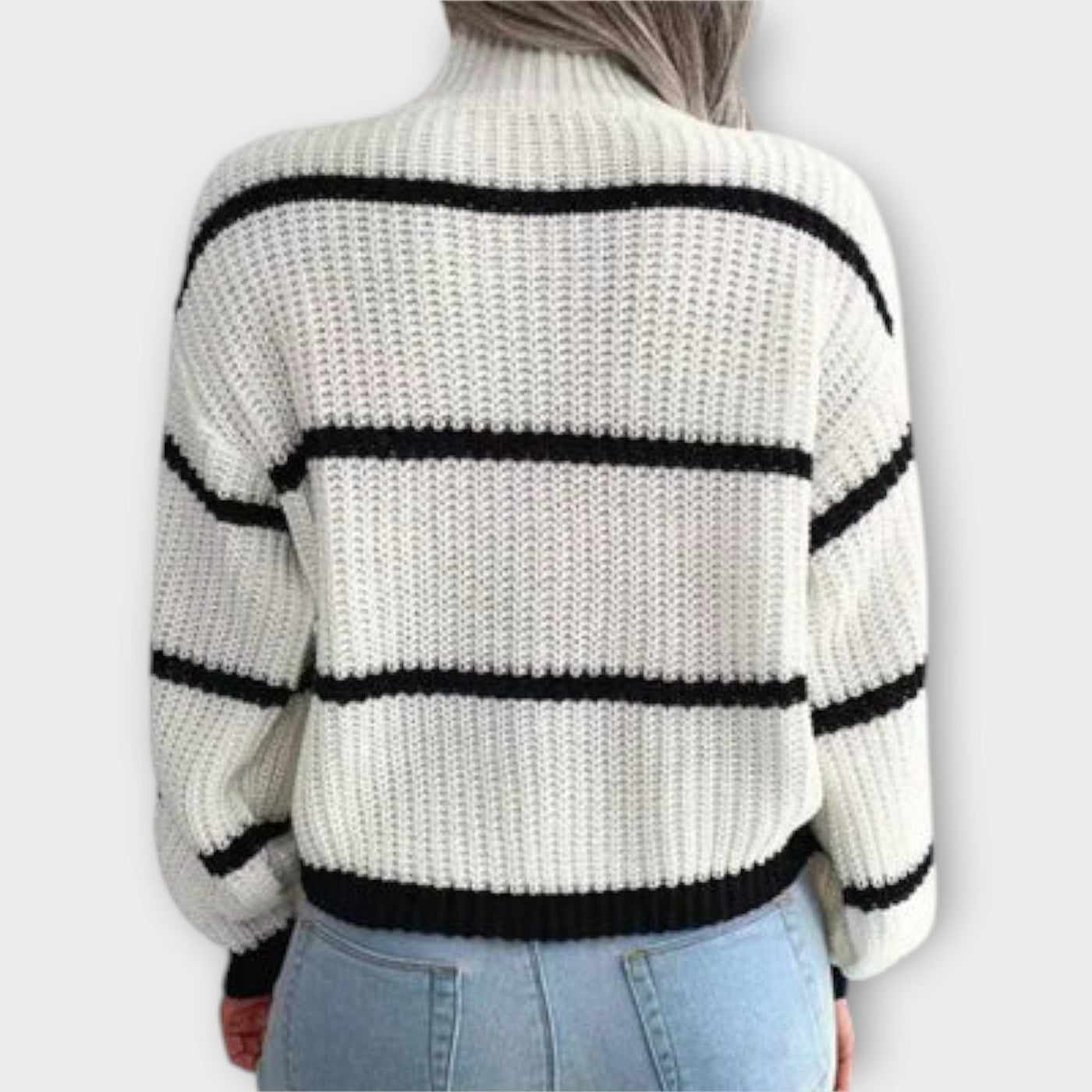 Molly - Elegant Striped Sweater