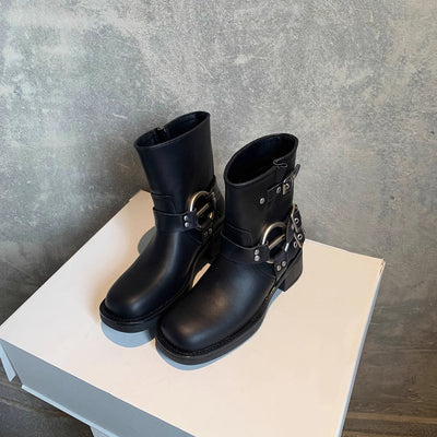 Monique – Classic Boots
