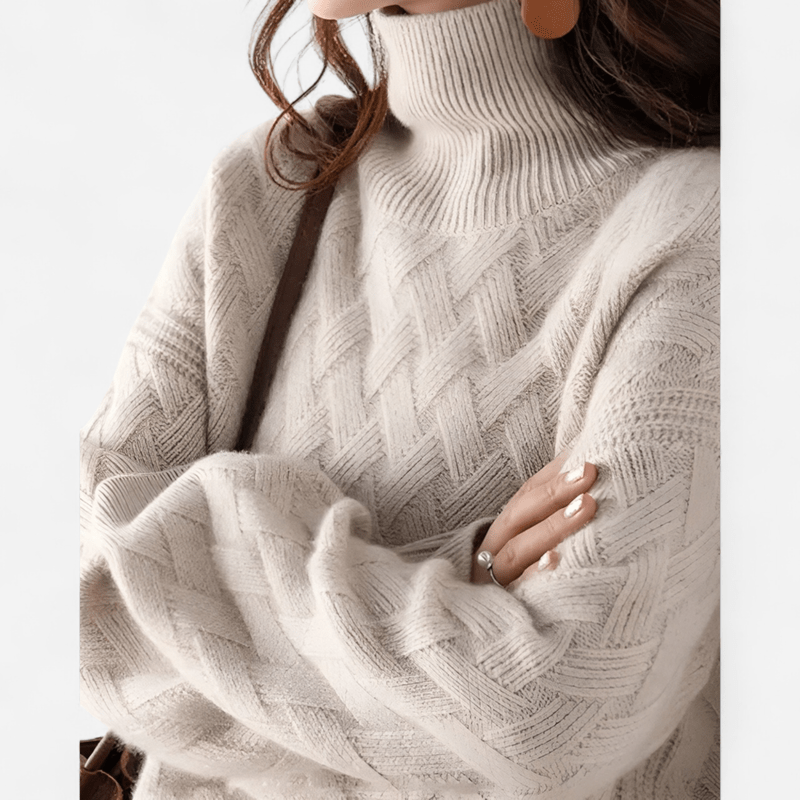 Andreina - Luxurious Turtleneck Sweater
