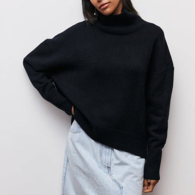 Lila - Chic Turtleneck Sweater
