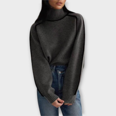 Monica -  Elegant Turtleneck Sweater